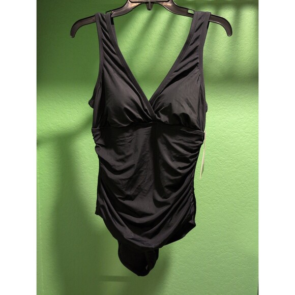 Miracle Other - NEW Miracle Brands Large black one piece bathing suit